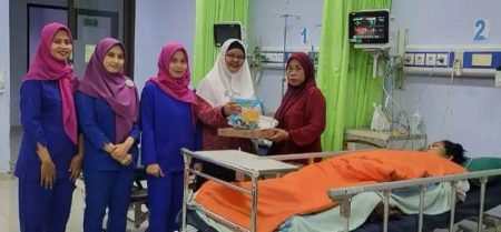 RSUD KiSA Berikan Bingkisan Kepada Pasien Melahirkan Tanggal 17 Agustus