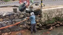 DPUPR Mulai Perbaiki Turap Longsor Kali Krukut Panmas