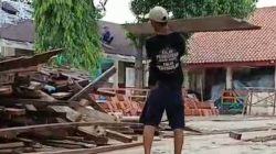 Edan! Proyek Rehabilitasi SDN Mekarjaya 29 Bernilai Milyaran Pakai Material Bekas