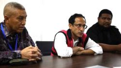 Jampidsus Serahkan Tersangka & Barang Bukti Perkara Tipikor Program Digitalisasi Pendidikan