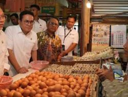 Dampingi Menko Pangan, Mendag Busan Sebut Harga Bapok Pasar Kramat Jati Relatif Stabil